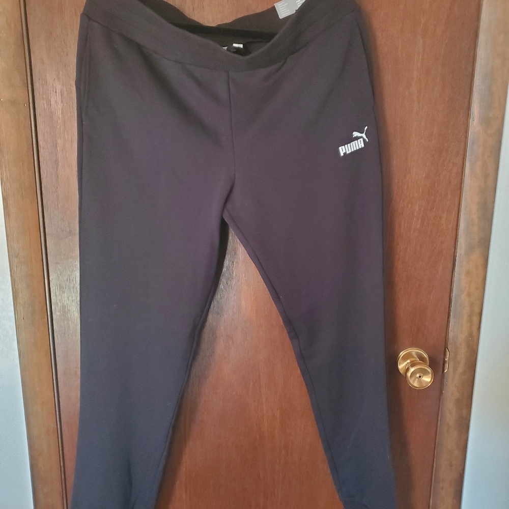 NEW womens puma sweatpants
